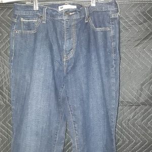 Levis jeans